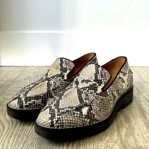 SARTO by Franco Sarto Snakeskin Loafer - like NEW!!